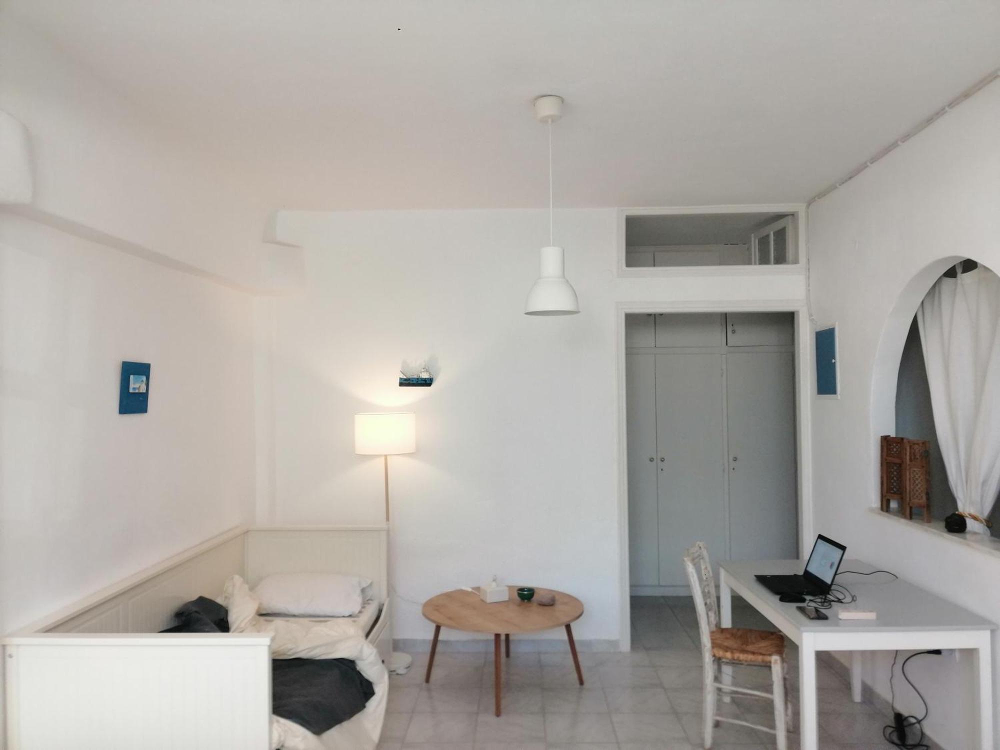 Apartamento Renovated In The Heart Of Paroikia. *